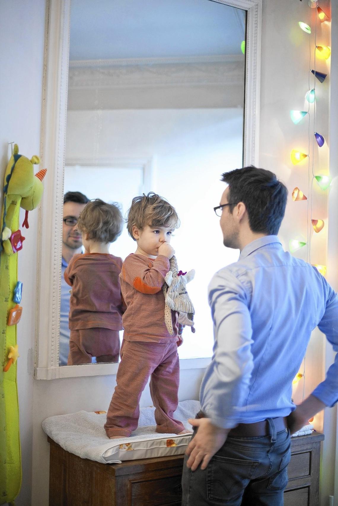 ct-sc-fam-parenthood-0318-a-jpg-20140318